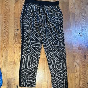 Calvin Klein geometric tan and black beach pants size M